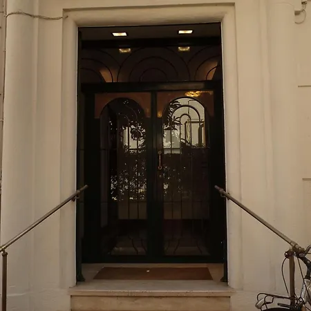 아파트 Circus Maximus *